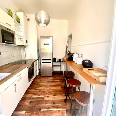 Grand T2 En Rez De Chaussée Avec Grande Terrasse Proche Du Centre Tramway à 2 Mn Apartamento *