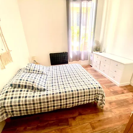 Apartamento Grand T2 En Rez De Chaussée Avec Grande Terrasse Proche Du Centre Tramway à 2 Mn *