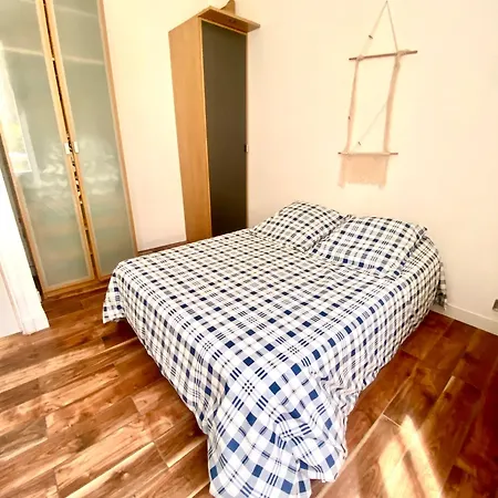 Apartamento Grand T2 En Rez De Chaussée Avec Grande Terrasse Proche Du Centre Tramway à 2 Mn Niza